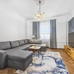 Cozy Apartment In The City Center